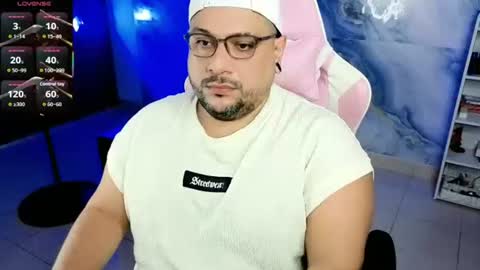 Snapshot of jacoob_woods chatting on June 2026 03:25:02 PM daddy sir master bear online show from June 2026 03:25:02 PM