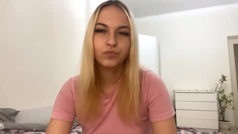 Emma online show from November 2025 04:51:02 PM