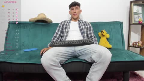 jacobo online show from January 2025 07:07:01 PM