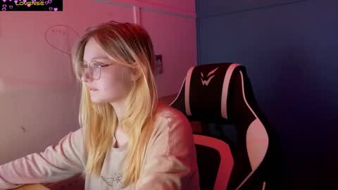 jacywinslat online show from March 2025 06:16:01 PM