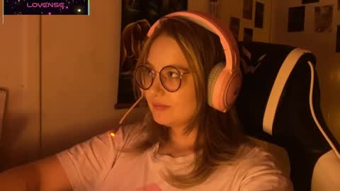 jacywinslat online show from October 2025 08:40:01 PM