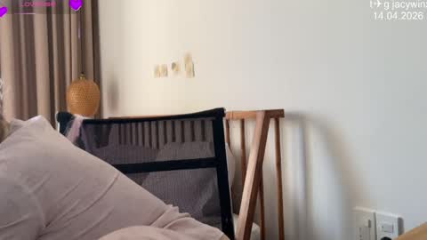 jacywinslat online show from April 2026 09:48:01 AM