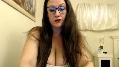 JadaCoxxx online show from October 2025 02:36:01 PM