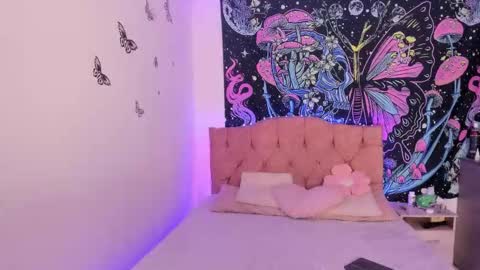   online show from November 2025 12:02:01 AM