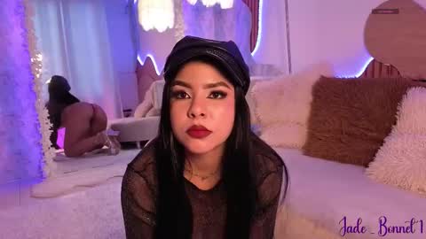  Jade Bonnet online show from January 2026 12:00:01 PM