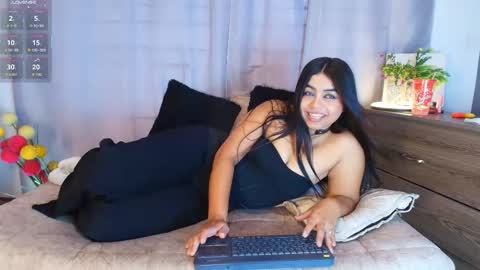  Jade Brunete  online show from December 2025 08:40:01 PM