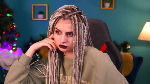 jade_castle online show from December 2024 07:24:02 AM