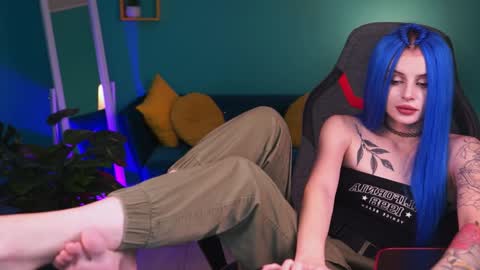 jade_castle online show from January 2025 05:10:02 AM