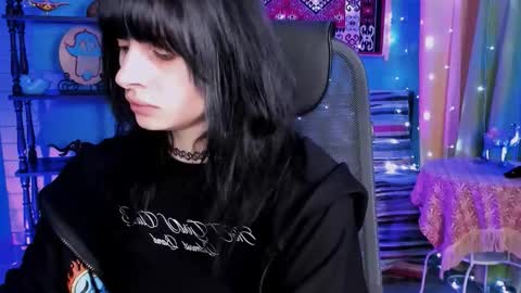 jade_castle online show from March 2026 04:31:01 PM