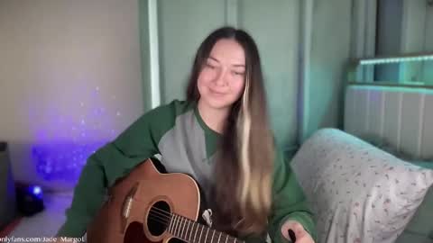 Jade Margot online show from November 2025 10:03:02 PM