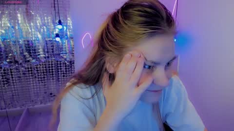 Snapshot of jade_soft chatting on January 2025 07:31:02 PM Jade online show from January 2025 07:31:02 PM