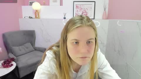 Snapshot of jade_soft chatting on February 2025 03:34:02 AM Jade online show from February 2025 03:34:02 AM