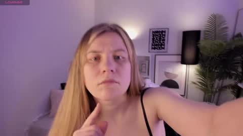 Snapshot of jade_soft chatting on March 2025 12:00:01 AM Jade online show from March 2025 12:00:01 AM