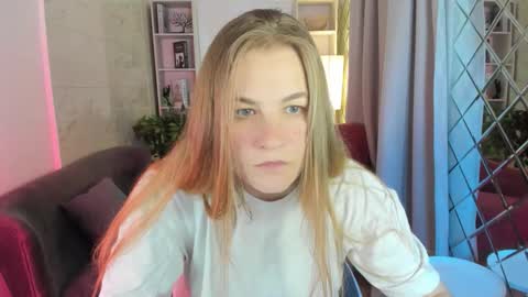 Snapshot of jade_soft chatting on September 2025 08:54:02 PM Jade online show from September 2025 08:54:02 PM