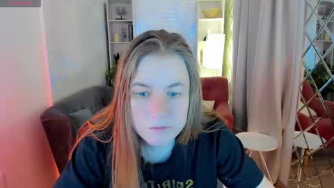 Snapshot of jade_soft chatting on November 2025 08:40:02 PM Jade online show from November 2025 08:40:02 PM