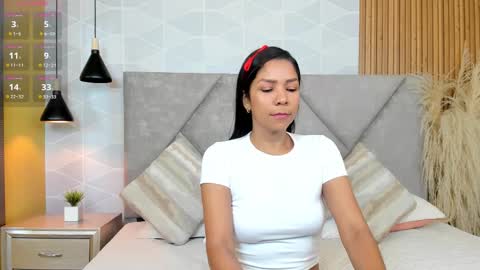 Alanis Cooper online show from January 2026 01:30:01 AM