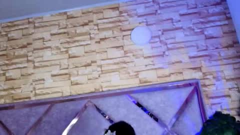 jade white  online show from January 2026 01:02:02 PM