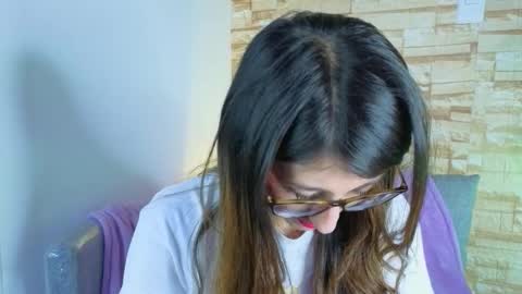 jade white  online show from March 2026 02:06:01 PM