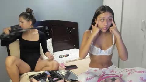 Jade online show from October 2025 03:21:02 AM