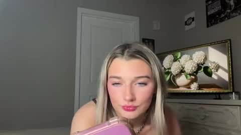 Jade james online show from March 2026 03:28:02 AM