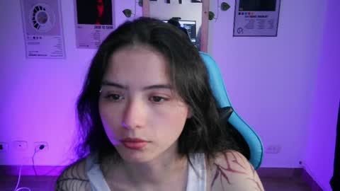 Snapshot of jademonet_ chatting on March 2026 05:24:02 AM Jade 3 online show from March 2026 05:24:02 AM