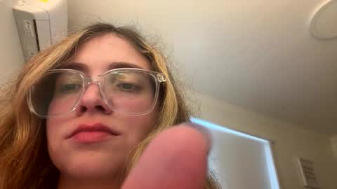 jademonroe0522 online show from March 2026 08:47:02 PM