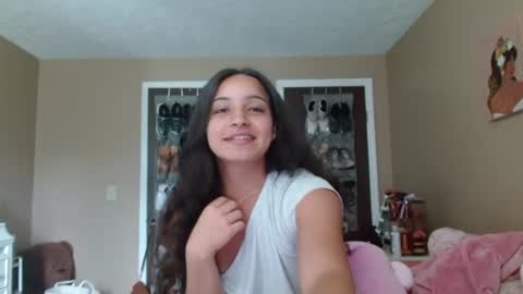 Snapshot of jadesantanna chatting on July 2026 08:00:01 PM Jade Santanna online show from July 2026 08:00:01 PM