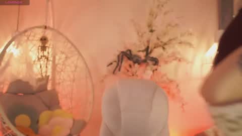 Jade Summer online show from October 2025 11:40:01 AM