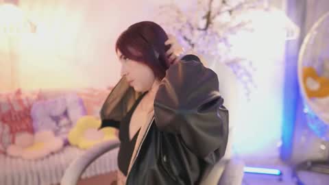 Jade Summer online show from November 2025 11:42:02 AM