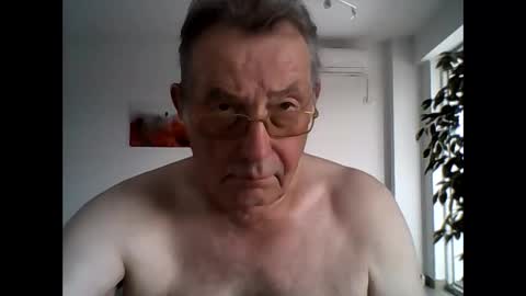 Malko online show from October 2025 10:13:02 AM