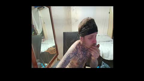 showingitoff online show from April 2026 04:44:02 AM