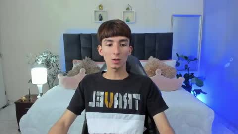 Snapshot of jake_evanss_ chatting on May 2026 02:01:02 PM JAKE online show from May 2026 02:01:02 PM