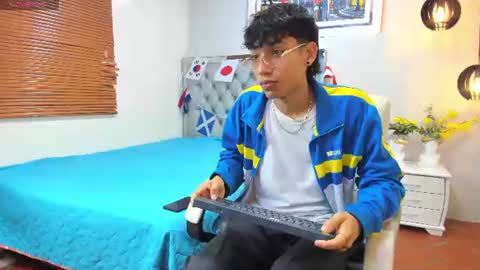 Snapshot of jake_falcon chatting on June 2026 11:26:02 AM jake_falcon online show from June 2026 11:26:02 AM