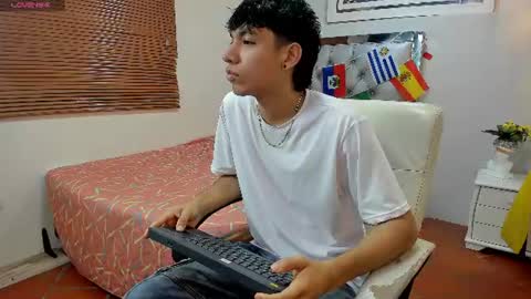 Snapshot of jake_falcon chatting on July 2026 11:26:02 AM jake_falcon online show from July 2026 11:26:02 AM