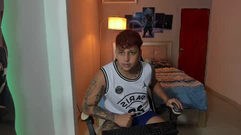 Snapshot of jake_pons chatting on December 2024 08:22:01 AM Jake Pons online show from December 2024 08:22:01 AM