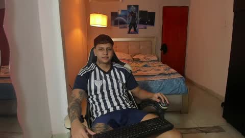 Snapshot of jake_pons chatting on January 2025 01:53:01 AM Jake Pons online show from January 2025 01:53:01 AM