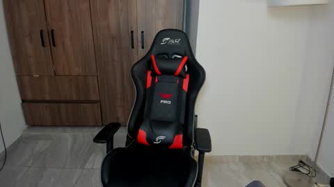 Snapshot of jake_pons chatting on October 2025 01:28:01 AM Jake Pons online show from October 2025 01:28:01 AM