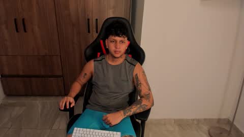 Snapshot of jake_pons chatting on October 2025 10:17:02 AM Jake Pons online show from October 2025 10:17:02 AM