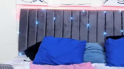 Hi guys im new 3 online show from December 2024 12:16:01 AM