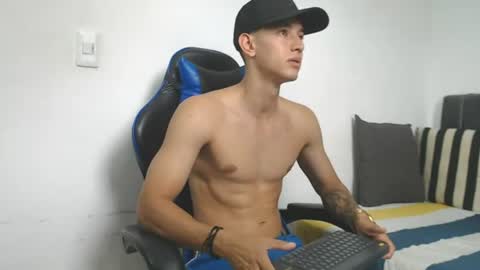Snapshot of jake_shadow14 chatting on June 2026 05:47:02 PM Hi guys im new 3 online show from June 2026 05:47:02 PM