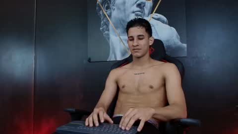 Snapshot of jakemoxley chatting on October 2025 02:58:02 PM JakeMoxley online show from October 2025 02:58:02 PM