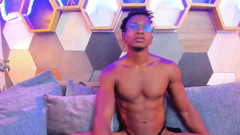   online show from March 2025 11:03:02 PM