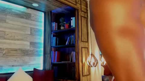   online show from September 2025 04:58:01 AM