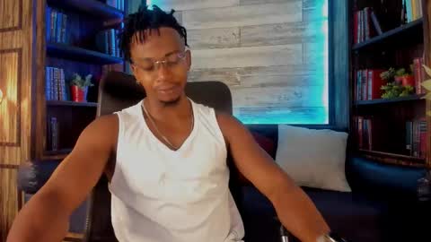   online show from October 2025 04:10:01 AM