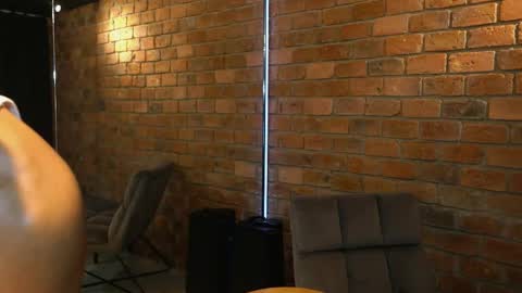 James Axel online show from April 2026 03:28:01 PM