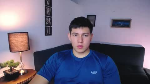 james_cr online show from February 2026 02:28:01 AM