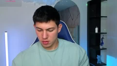 james_cr online show from June 2026 12:28:02 PM