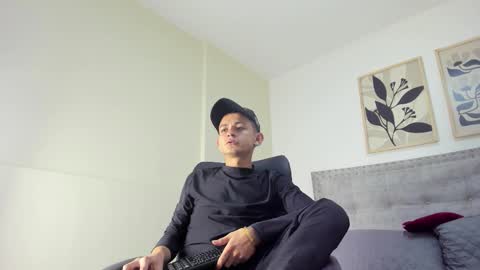 JAMES AND LILIE online show from January 2026 02:48:01 AM