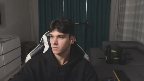 James online show from October 2025 09:37:02 PM