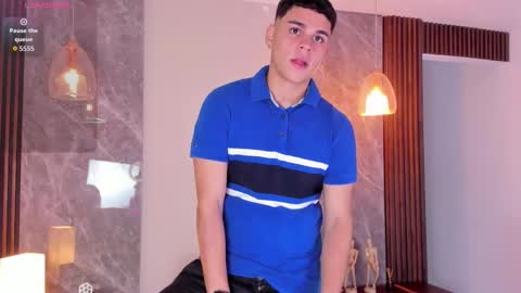 Snapshot of james_jonnes chatting on September 2025 12:05:01 PM James online show from September 2025 12:05:01 PM